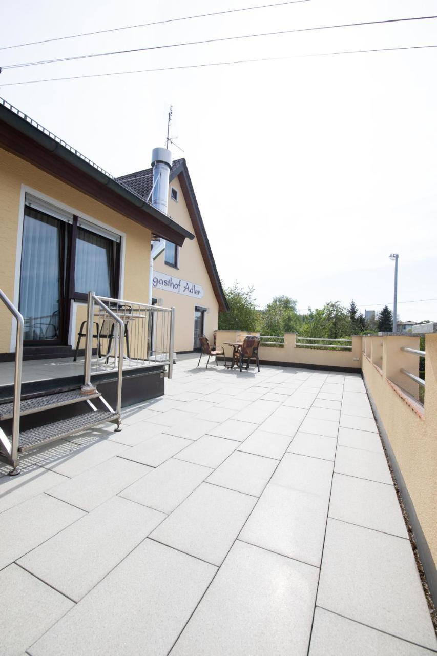Utzmemmingen Landgasthof Adler מראה חיצוני תמונה